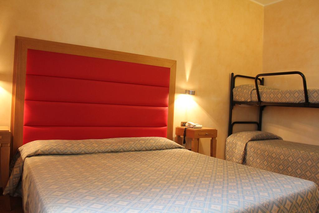 Hotel Castello Л'Акуила Экстерьер фото